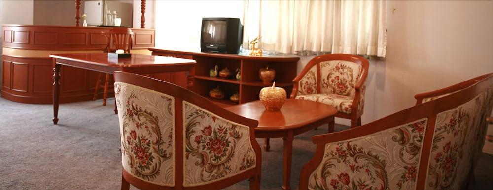 Chiangmai Ratanakosin Hotel Chiang Mai Bagian luar foto