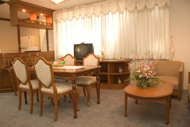 Chiangmai Ratanakosin Hotel Chiang Mai Bagian luar foto